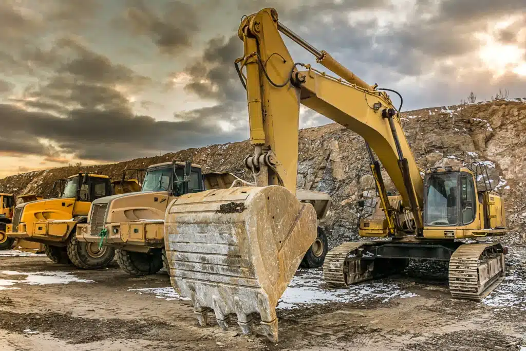 Equipment Financing and Leasing: Which is Best for My Business?