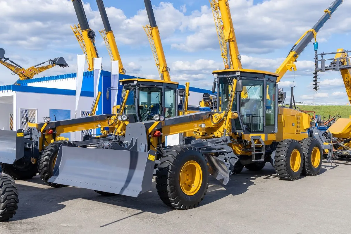 How a Construction Equipment Dealer Can Overcome Financing Challenges